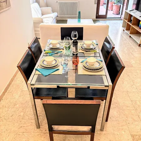 公寓 - La Terrazza Al Mare- & Free Parking-