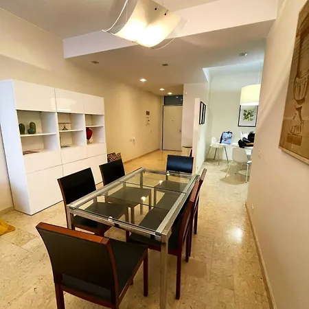 아파트 - La Terrazza Al Mare- & Free Parking-