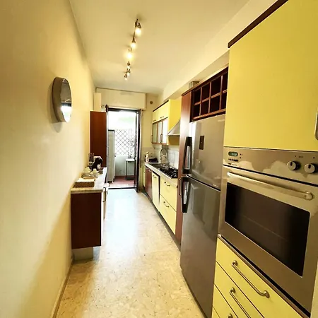 Apartman - La Terrazza Al Mare- & Free Parking- Marina di Carrara